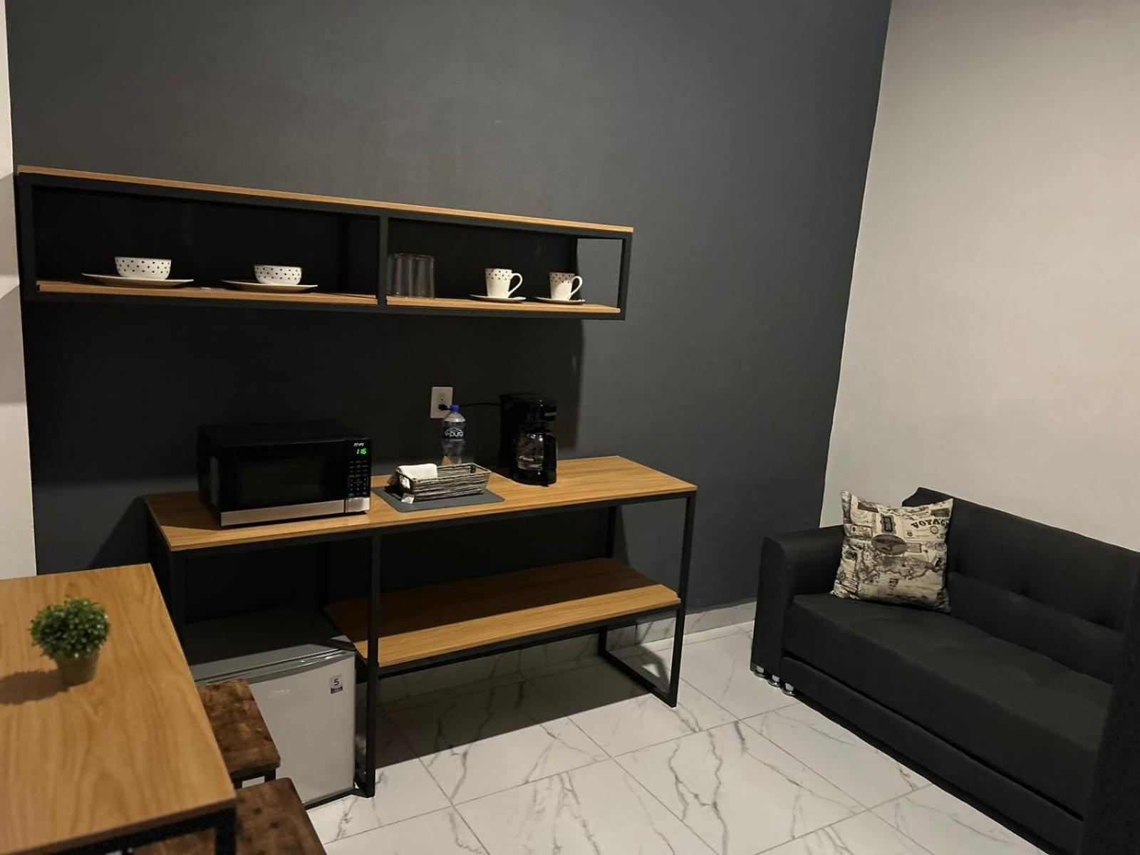 Vidrio Suites Col Americana Guadalajara Exterior photo