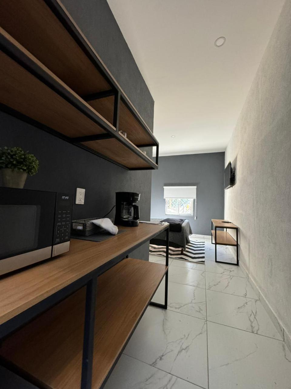 Vidrio Suites Col Americana Guadalajara Exterior photo